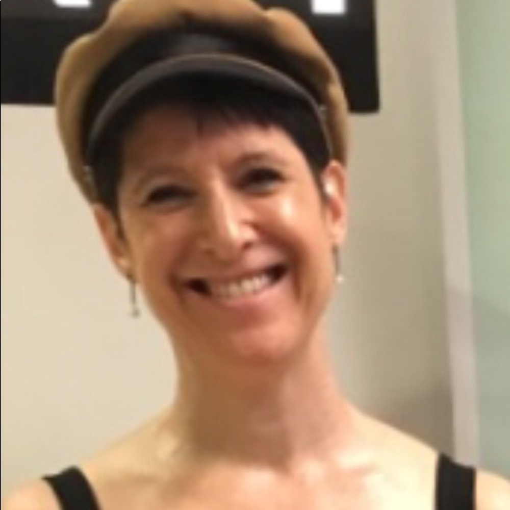 Meet your Posher, Juliana